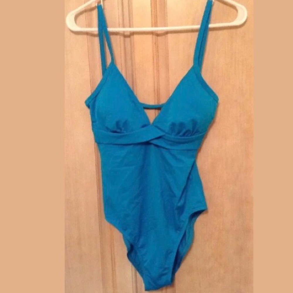 Athena NWT 1 Piece Swimsuit